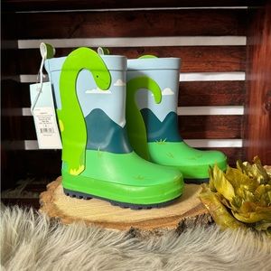 CAT And JACK Rain Boots. So Cute with the Dinosaur.